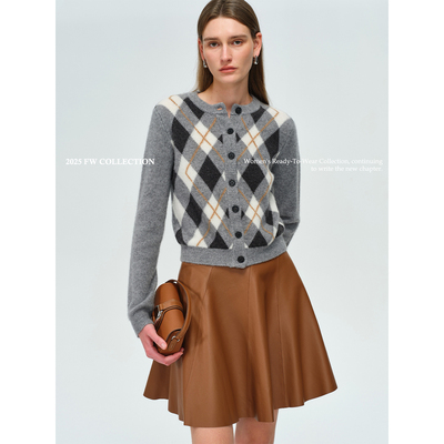 COLINWANG里德学院|定染定纺羊绒英伦复古学院风菱格纹针织开衫