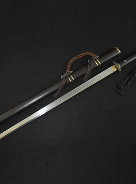 龙泉市刀剑刻花素装唐剑工艺一体