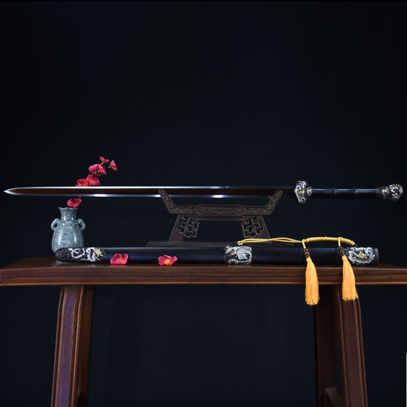 龙泉市刀剑手工锻打工艺品一体宝剑花纹钢发红长剑唐剑刀具未开刃