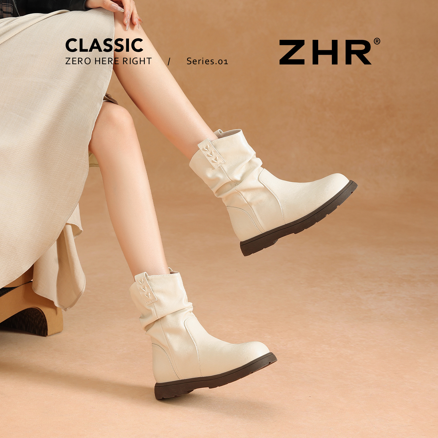 ZHR白色短靴女2025秋冬新款