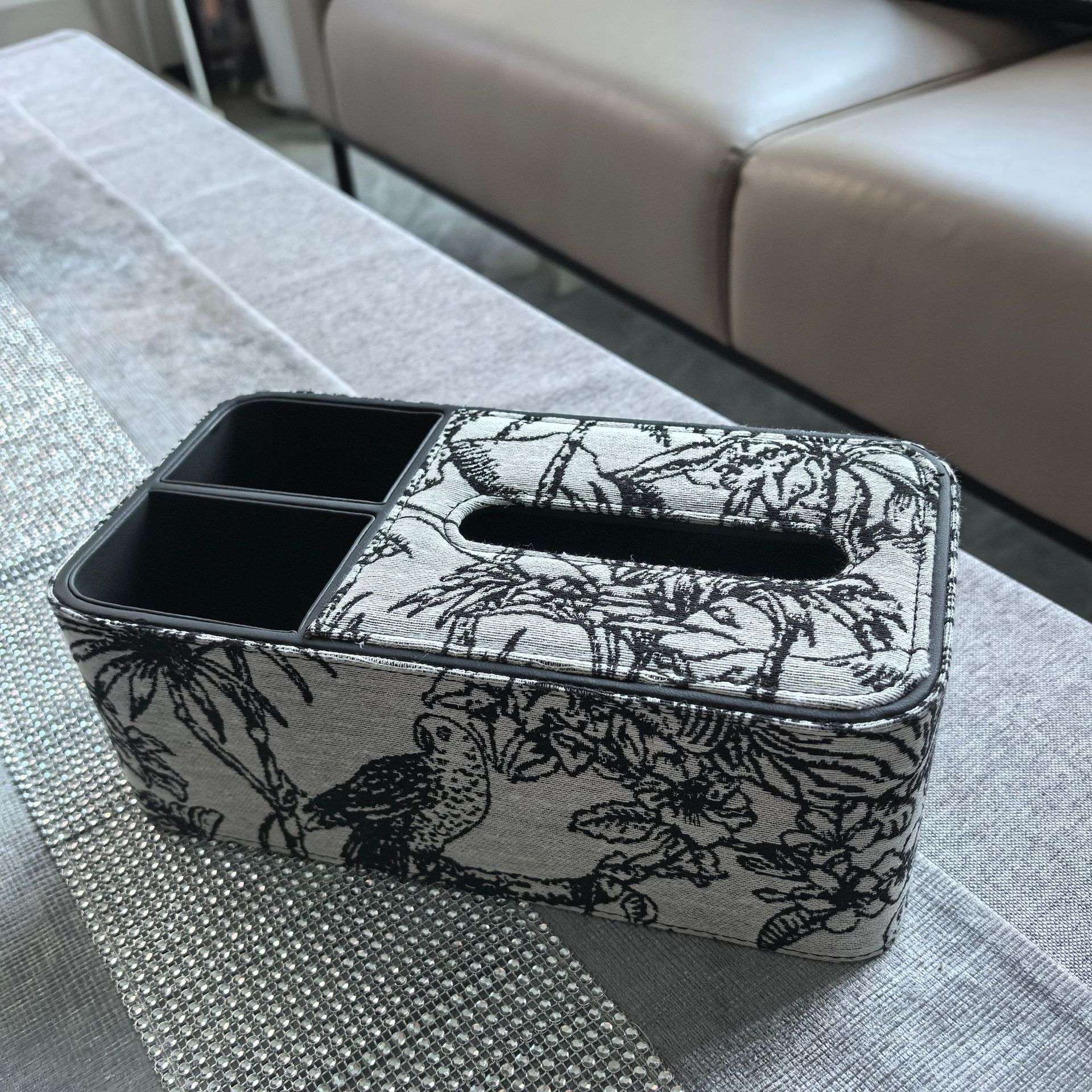 纸巾抽纸盒家用客厅茶几轻奢高级感皮纸抽盒高档遥控器简约收纳盒