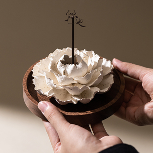 烛也非遗手捏陶瓷花香薰精油扩香摆件高级感线香香插底座生日礼物