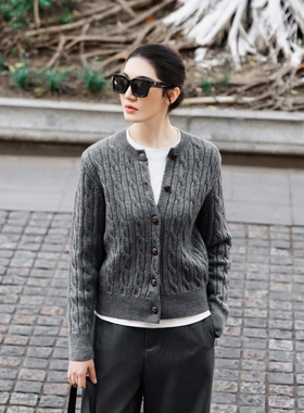 【知喜ziJoy】2026春季新款百搭时尚灰色宽松针织开衫外套毛衣女