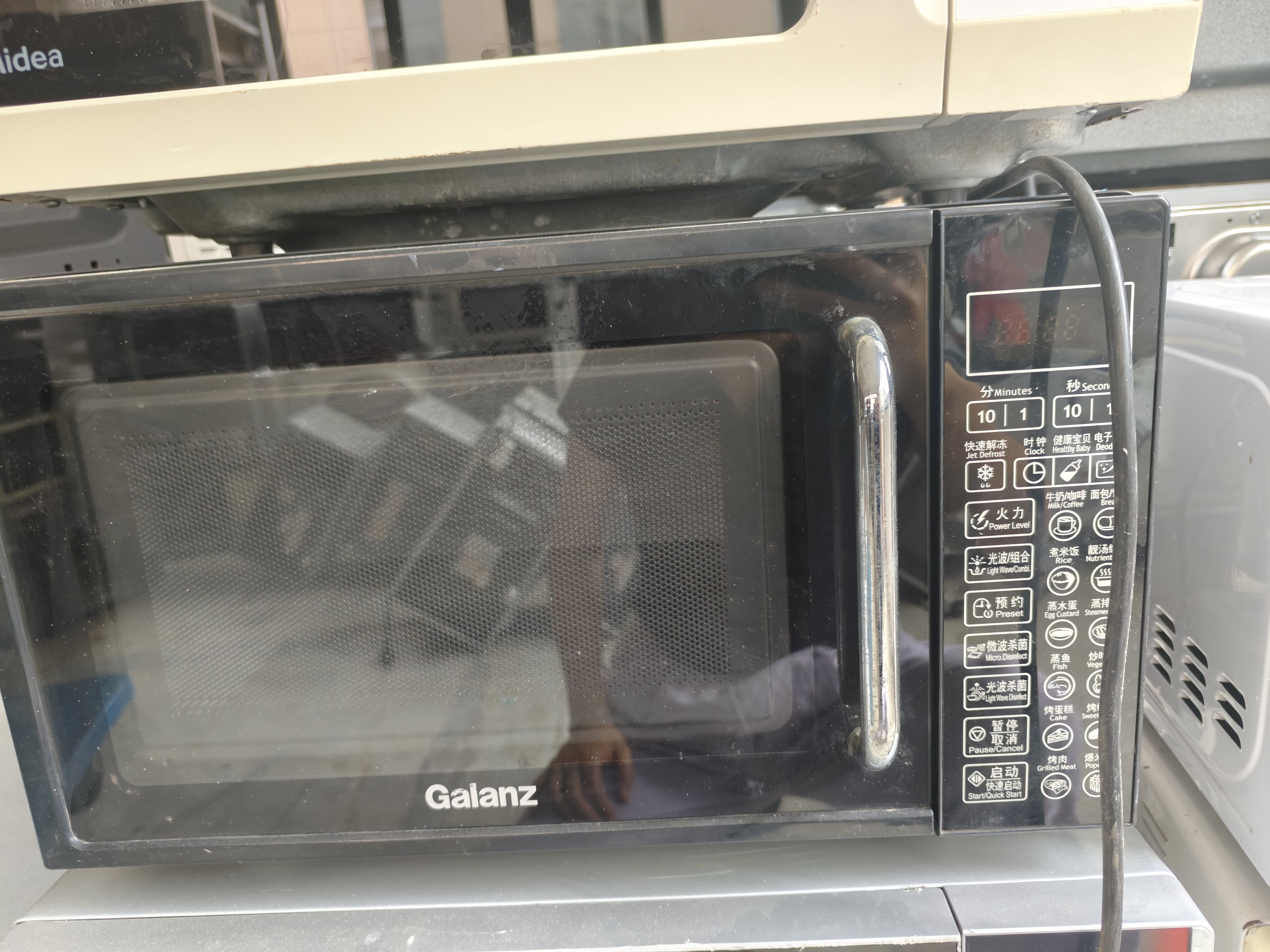 二手家用微波炉微烤一体机型号G70F20CN-DG(B0)图片
