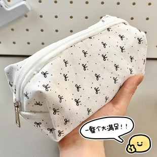 ins高颜值可爱少女学生化妆包大容量文具收纳袋蝴蝶结笔袋铅笔盒