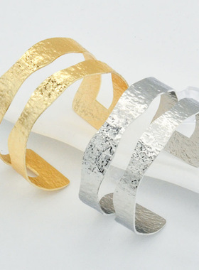 跨境时尚手饰外贸级感手镯金属小众设计双层开口ins气质冷淡风