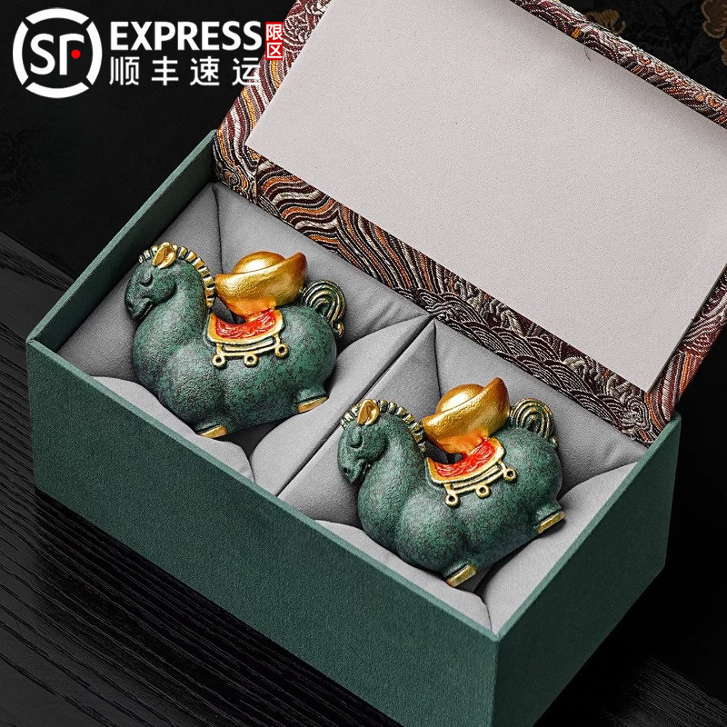 2026青砂石茶宠精品茶玩马上有钱创意摆件新年礼物桌面装饰品礼盒