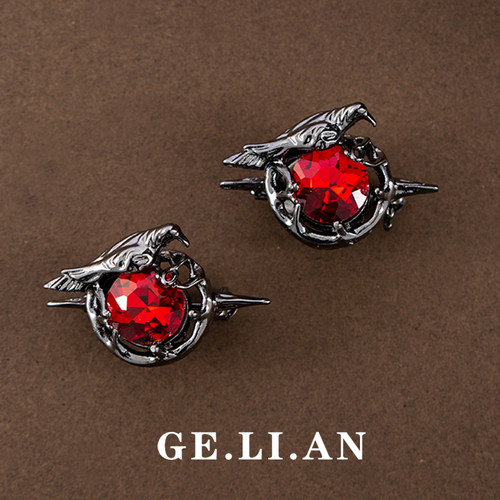 恋与深空周边秦彻乌鸦胸针高级感设计暗黑系徽章衣服别针百搭配饰