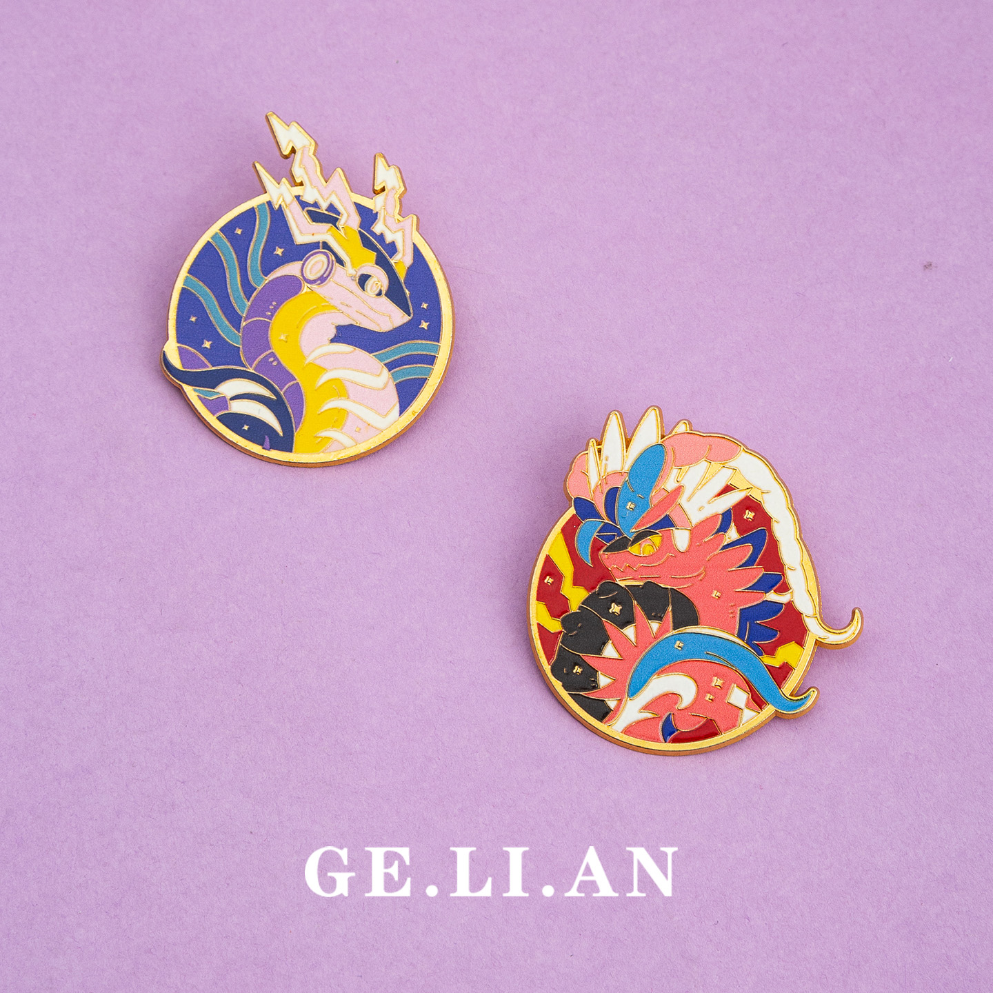 宝可梦周边朱紫神兽胸针女可爱卡通动物动漫风圆形徽章别针装饰品
