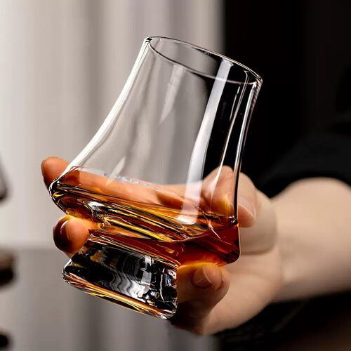 水晶玻璃闻香杯威士忌酒杯