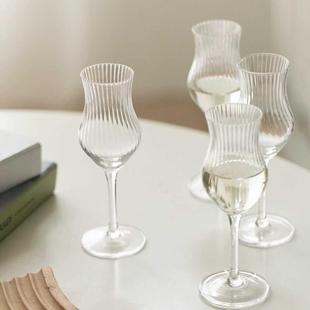 酒吧商店品酒杯高颜值白酒清酒杯玻璃小号高脚杯圆形家用葡萄酒杯
