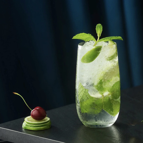 酒吧、KTV、威士忌吧是酒吧商店