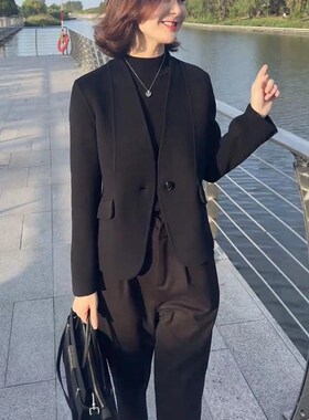 23762大爱美依缘2025秋冬新款时尚净版呢子西服外套小个子显瘦女