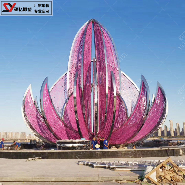 大型不锈钢雕塑彩绘花型雕塑园林景观城市广场商业街装饰摆件