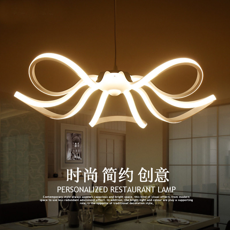 北欧现代简约吊灯led餐厅灯 个性铝材客厅灯创意艺术花瓣灯具书房