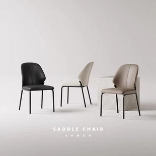 北欧轻奢设计师高级家用餐椅用意椅子餐桌椅简约现代皮质靠背椅