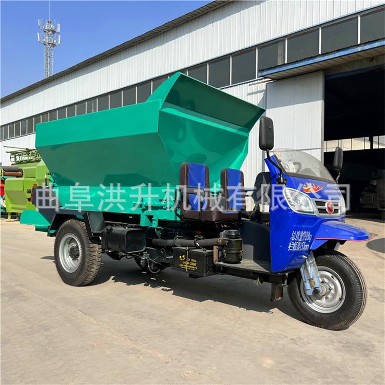 农用三轮大棚撒粪车自动甩粪抛撒车32马力农田均匀施肥车