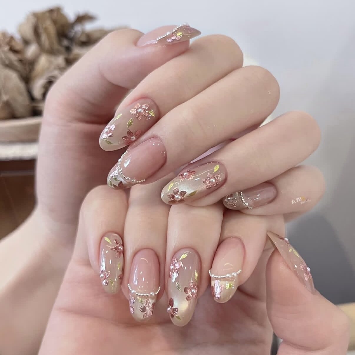 玫瑰金花朵烫金美甲贴纸高级轻奢花瓣装饰指甲贴纸防水自带背胶