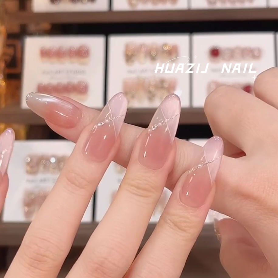 【初见】手工穿戴甲显白纯欲猫眼渐变腮红光疗美甲四季流行