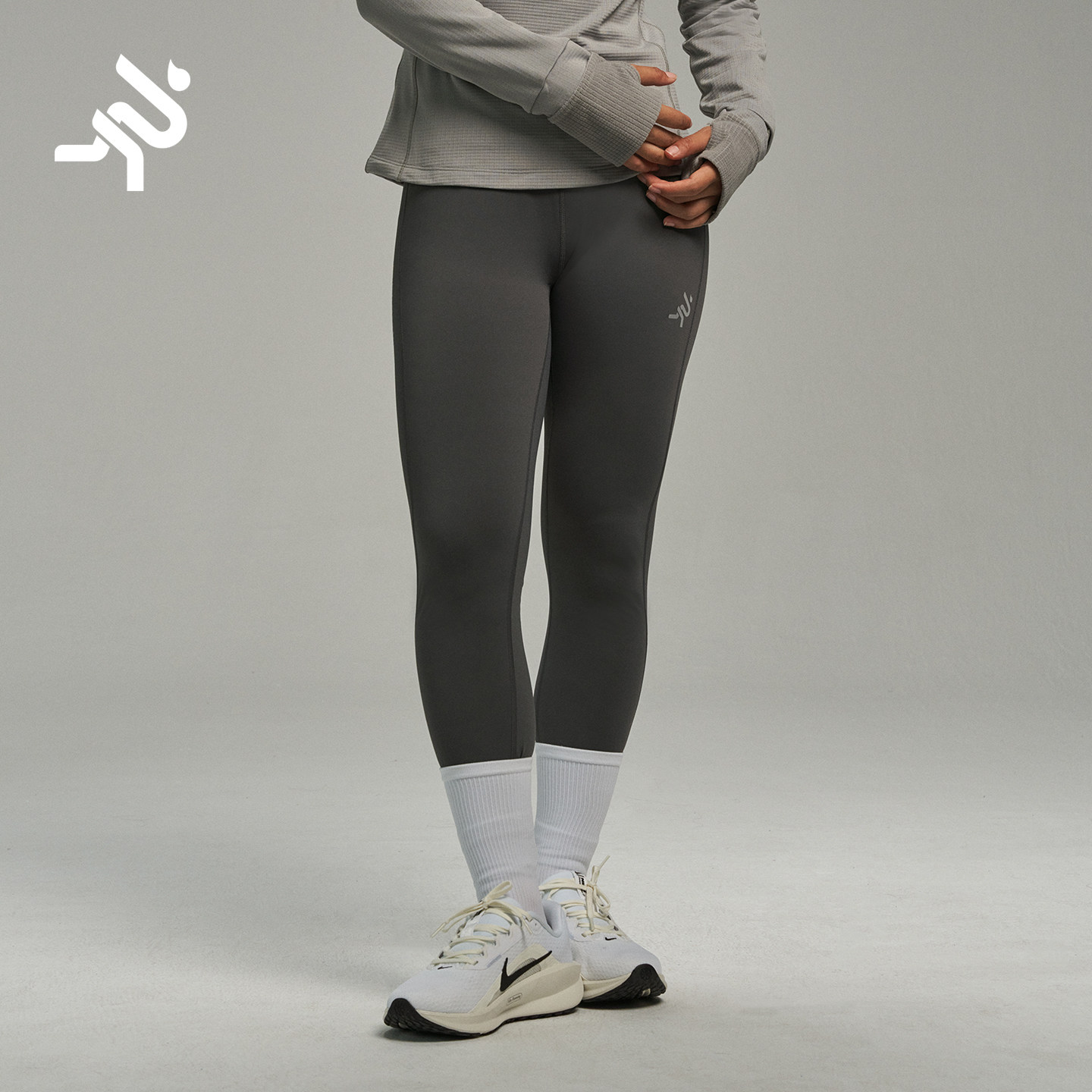 摆动者灼能贴身长裤女子薄绒保暖