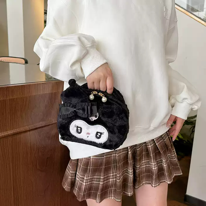 日系可爱小怪兽大容量绣花化妆毛