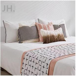 现代样板房儿童房床品 布艺 青少年女孩房粉色床品多件套 家居软装