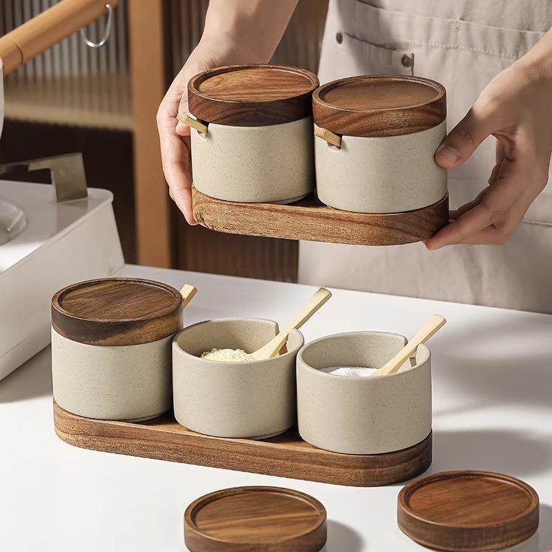 日式家用陶瓷调料罐调味瓶罐厨房调味罐盐味精调料盒盐罐调味悌环