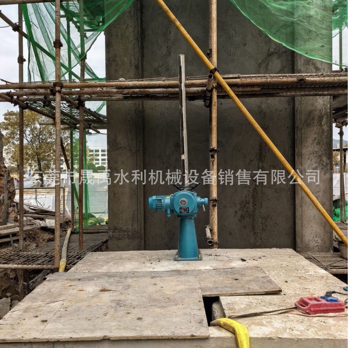 广东省汕头市潮州市污水处理市政排水电动启闭机电动不锈钢闸门