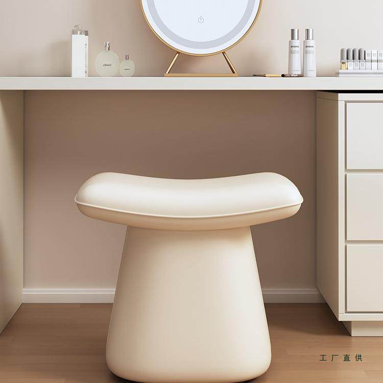 轻奢梳妆凳奶油风化妆凳女生卧室梳妆台专用凳子高级感主卧化妆椅