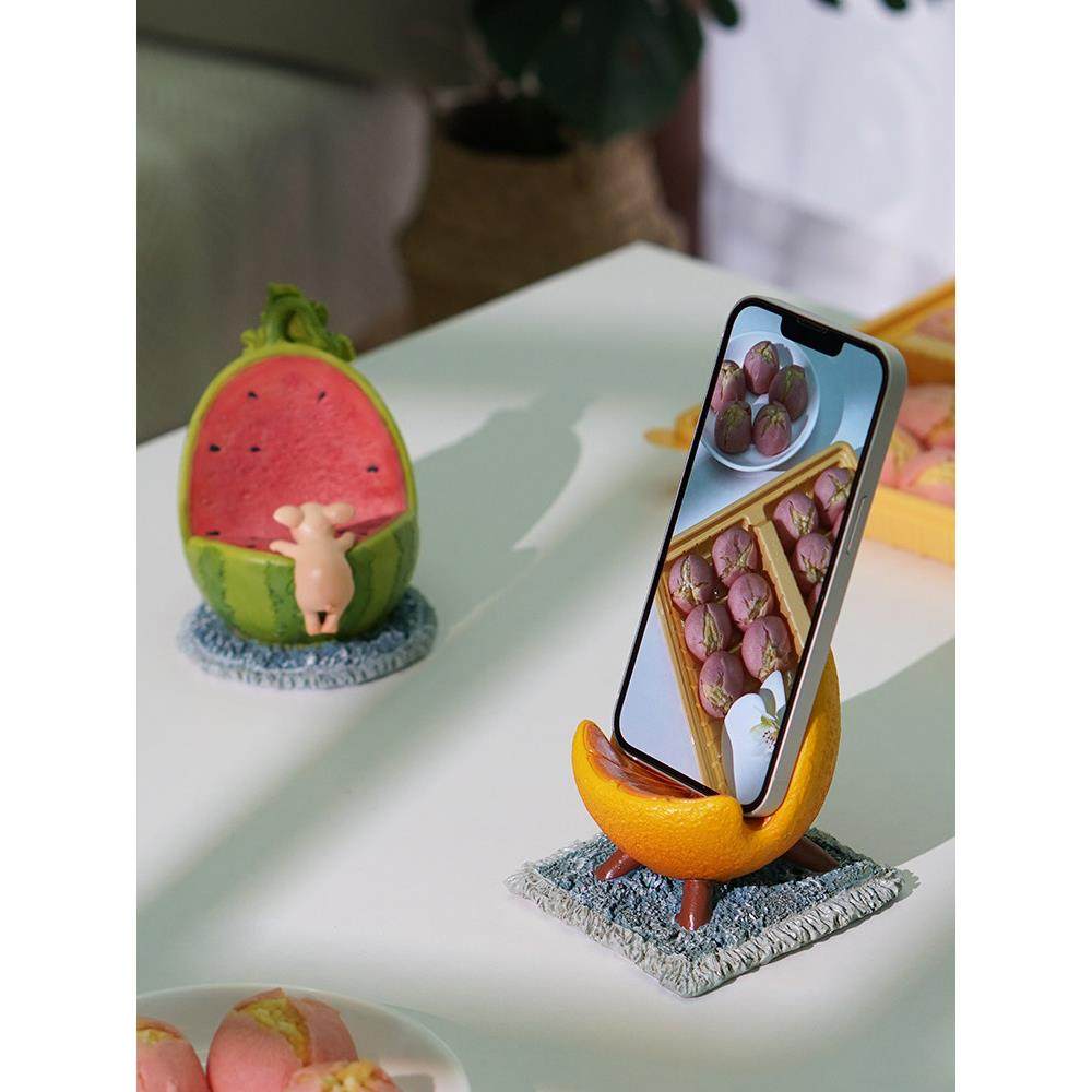 创意小猪手机支架可爱西瓜桌面摆件工位装饰解压治愈系小礼物卡通,家居饰品,桌面摆件,淘宝优惠券,粉丝福利购,淘宝优惠卷