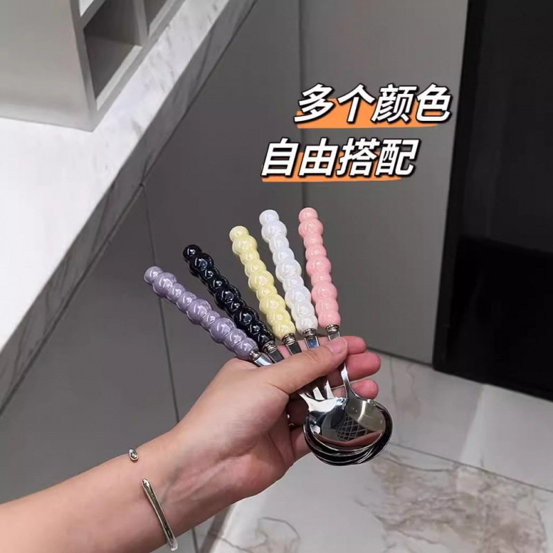 4条装颜色仿陶瓷柄珍珠圆勺