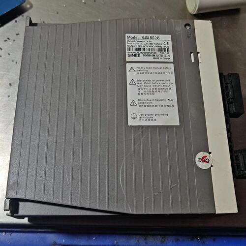议价EA伺服驱动器EA180-6R2-2ASEA180-2R8-2ASEA180-4R5-2AS