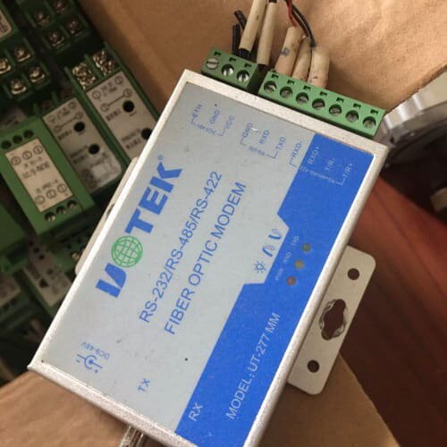 议价宇泰高科 单口RS232/485/422串口讯号转光纤转换器