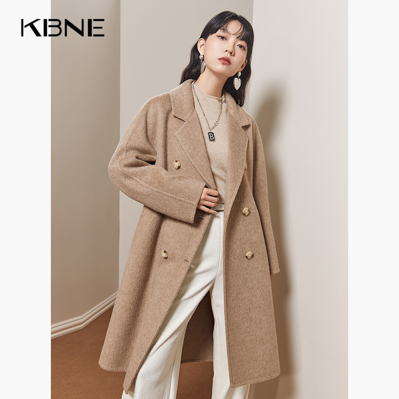 KBNE【商场同款】100%山羊绒驼色针织衫女2025秋新款百搭圆领内搭