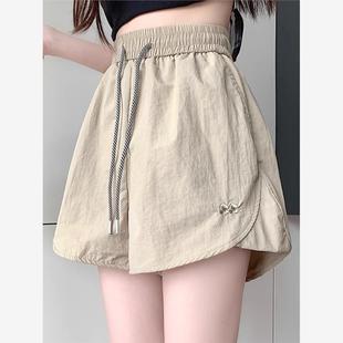 休閑瑜伽熱褲 高腰工裝 短褲 運(yùn)動(dòng)褲 子女夏小個(gè)子大碼 冰絲速干闊腿褲