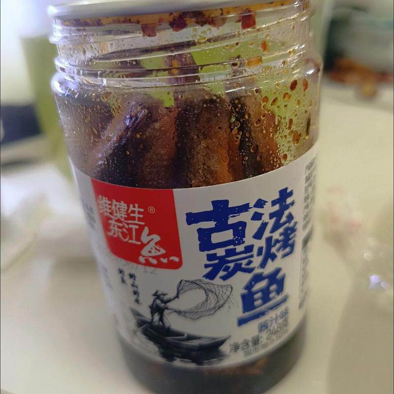 湖南农家特产手撕鱼香辣东江鱼干下饭菜休闲零食开袋即食小鱼干