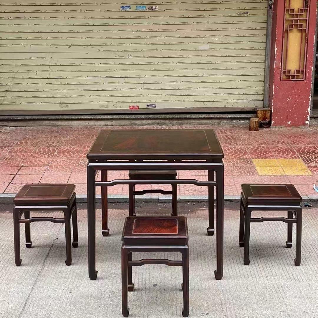 明清中式大红酸枝交趾黄檀实木古典仿古红木方桌雕刻饭桌椅组合