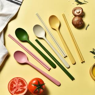 餐具 跨境硅胶筷子勺子餐具两件套家用防滑彩色硅胶餐具外带便携式