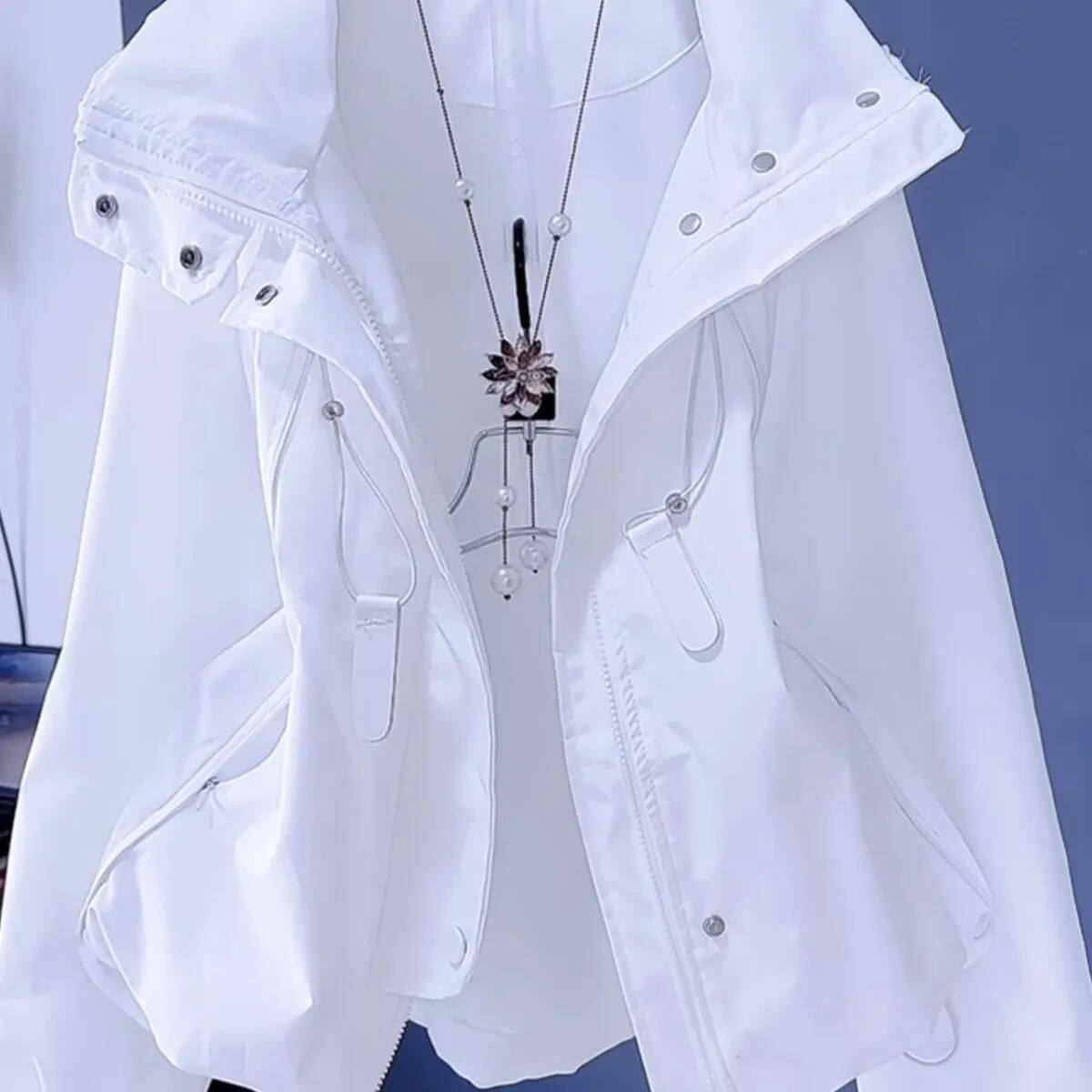 2025春季韩版时尚外套新款休闲短款冲锋衣夹克潮流洋气连帽上衣女