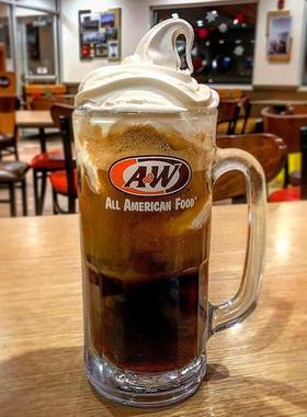 加拿大原瓶进口A&W Root Beer艾德熊乐啤露树根味汽水355ml装