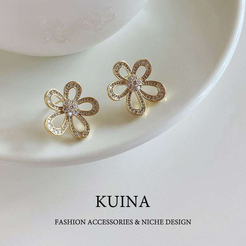 超闪锆石金色花朵耳环2026新款高级感小众独特耳饰品纯银针耳钉女