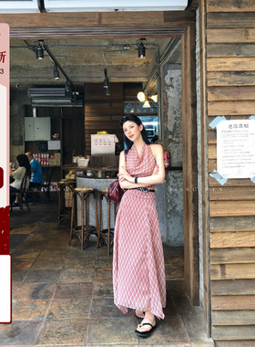 姜雯ukilau红色格子连衣裙挂脖小套装裙半身裙收腰裙两件套女夏日