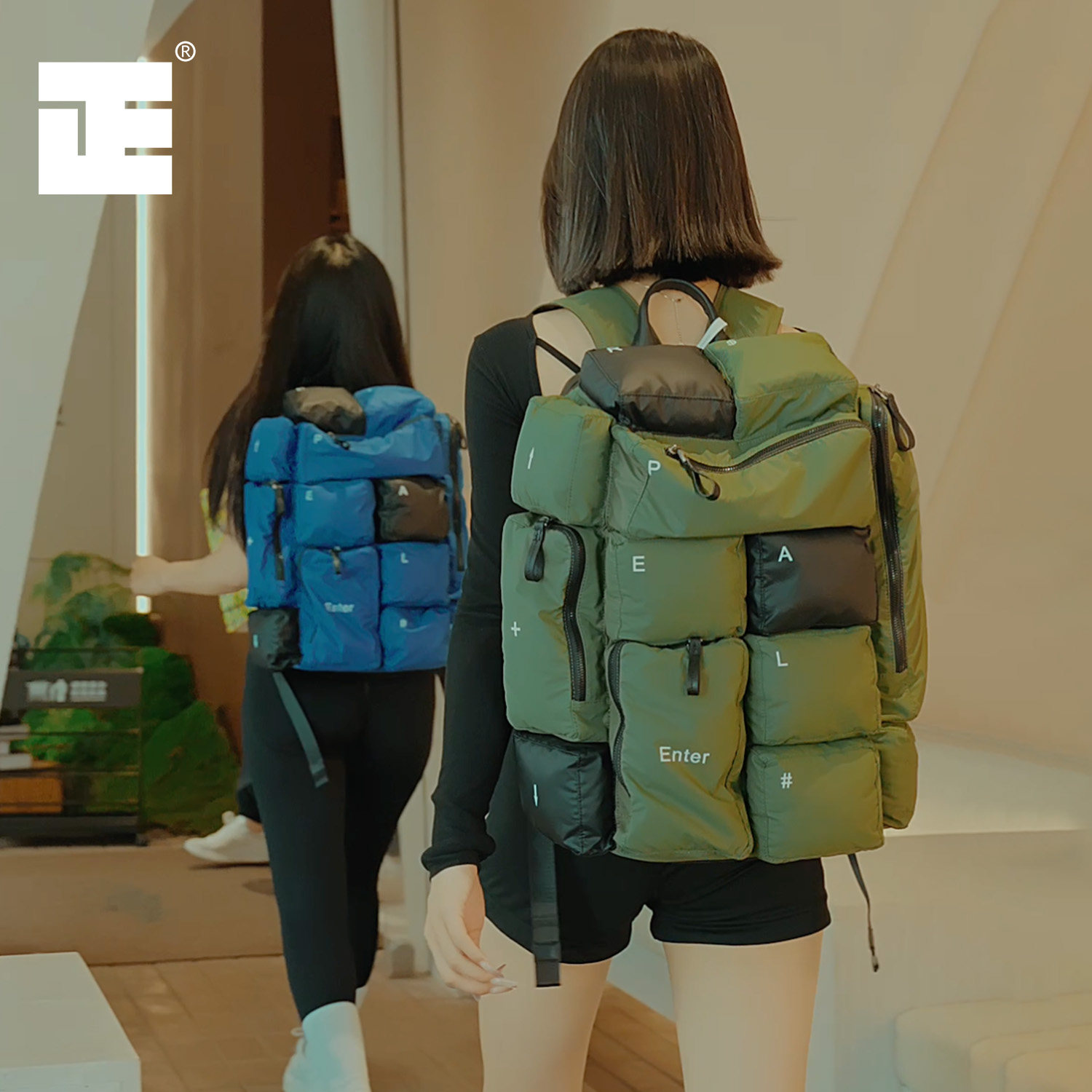 LEZENER立正原创旅行双肩包男女同款大容量防水旅游健身后背包