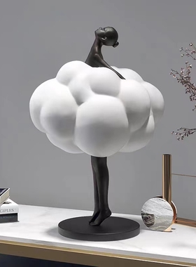 现代简约轻奢树脂云朵q人物摆件卧室客厅样板房玄关电视柜家居装