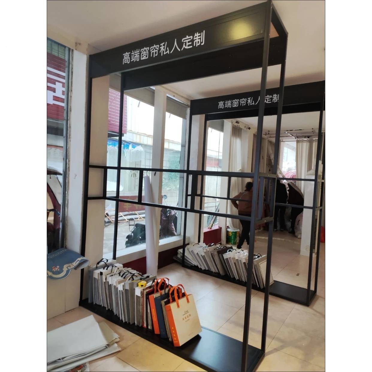 成品窗帘布地艺吊展示卡架落式家纺布料VZV样品架展厅大货样架可