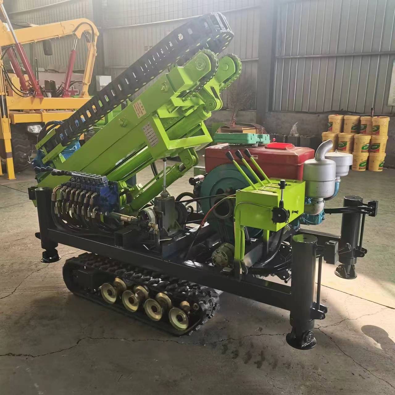 光伏打桩机 工程建筑矿山开采钻孔机 履带式小型地钉螺旋钻孔机,五金/工具,环卫车/保洁车/清扫车,淘宝优惠券,粉丝福利购,淘宝优惠卷