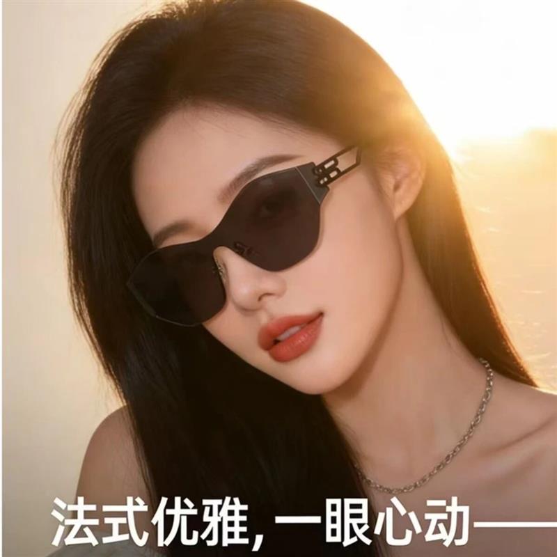 家文好物优选2防紫外线时尚前卫未来风一体式无框女款太阳镜级