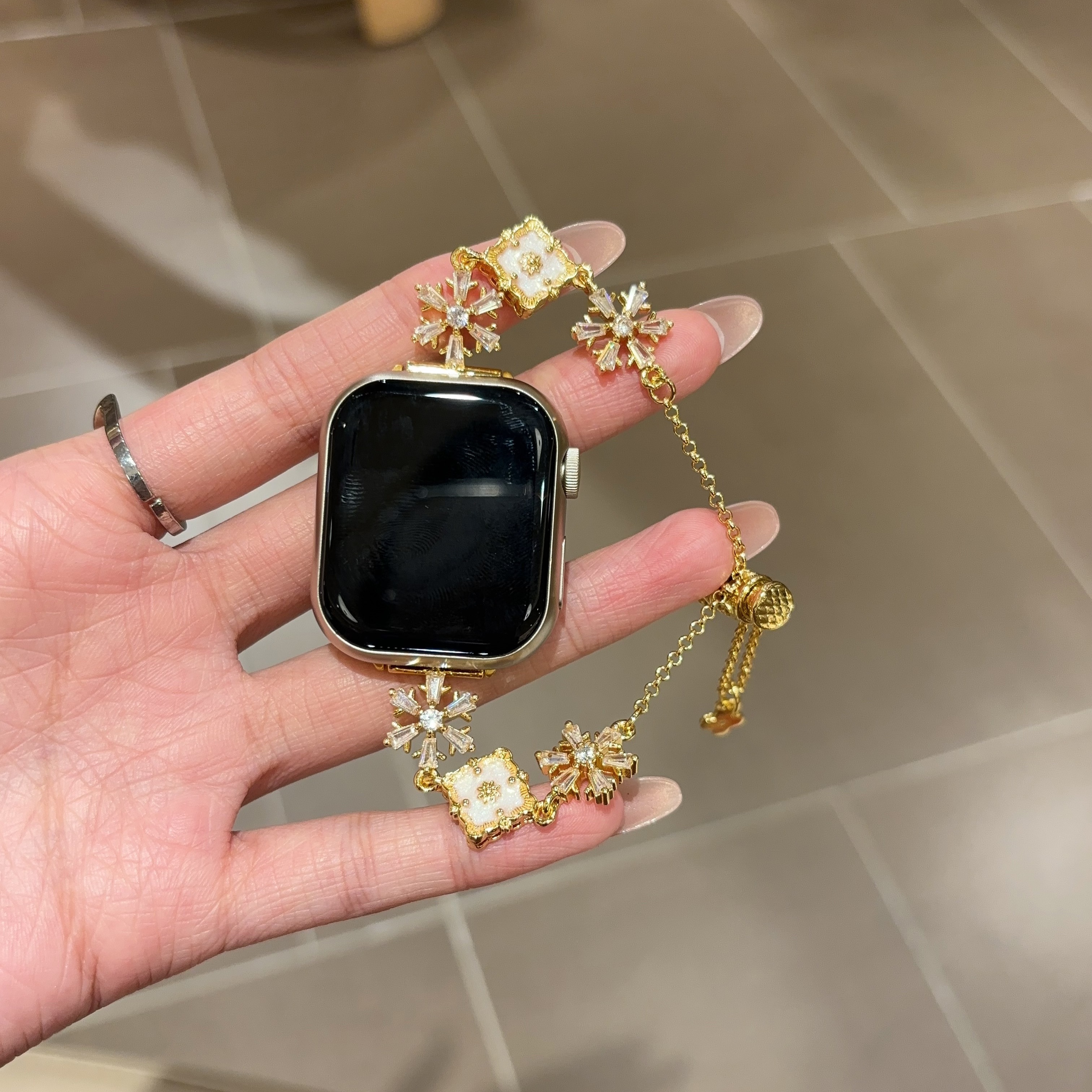 思雅图华为Fit4布契拉提伸缩表链
