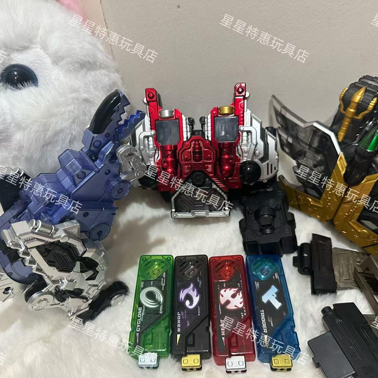 国产假面骑士W腰带fang菜团小恐龙獠牙记忆体可联动CSM双骑驱动器