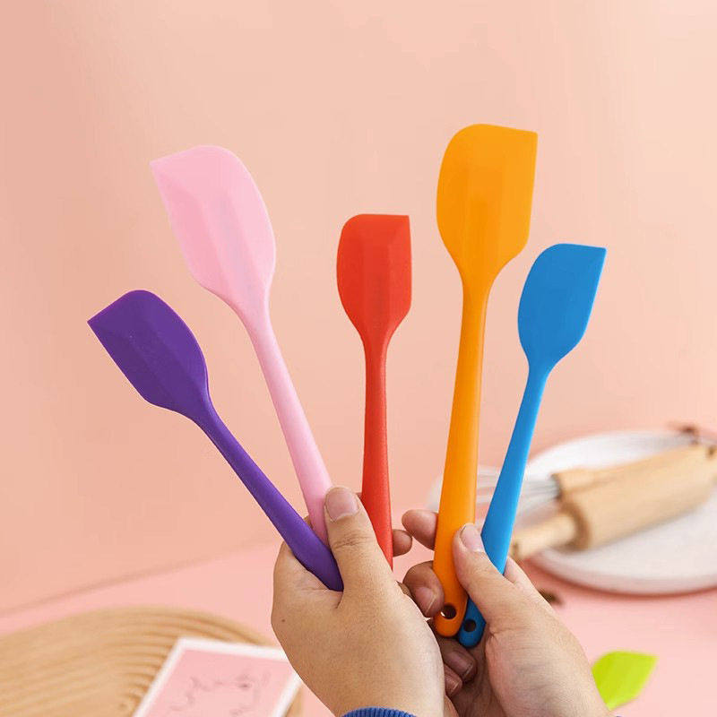 硅胶一体式刮刀 烘焙工具牛油奶油搅拌刮铲刀食品级蛋糕抹刀,厨房/烹饪用具,其它烘焙器具,淘宝优惠券,粉丝福利购,淘宝优惠卷